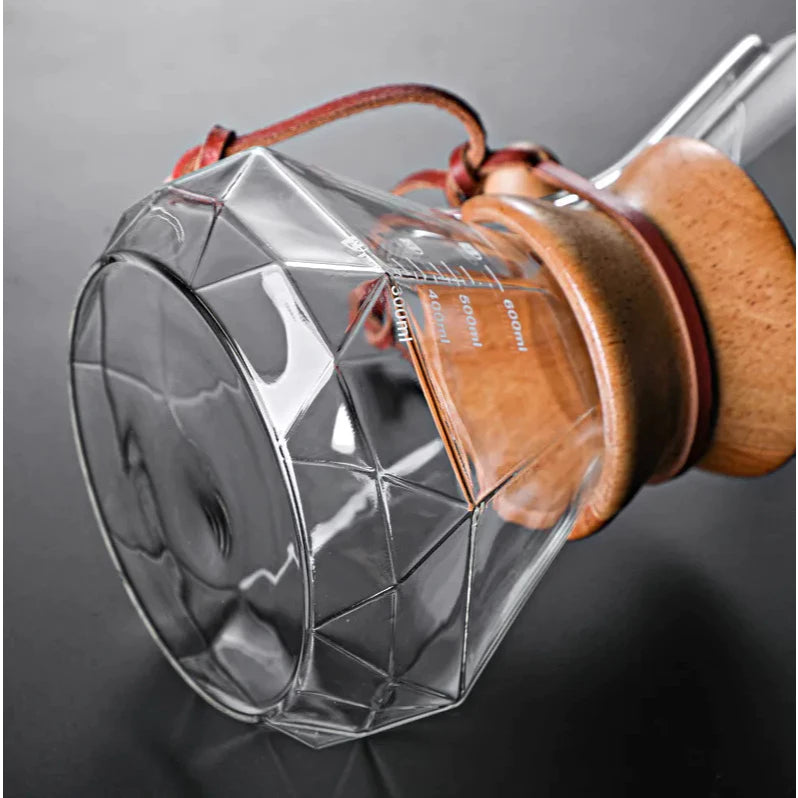 Cafeteira de Vidro Borossilicato 400ml com Detalhe em Madeira – Design Elegante para Café Coado